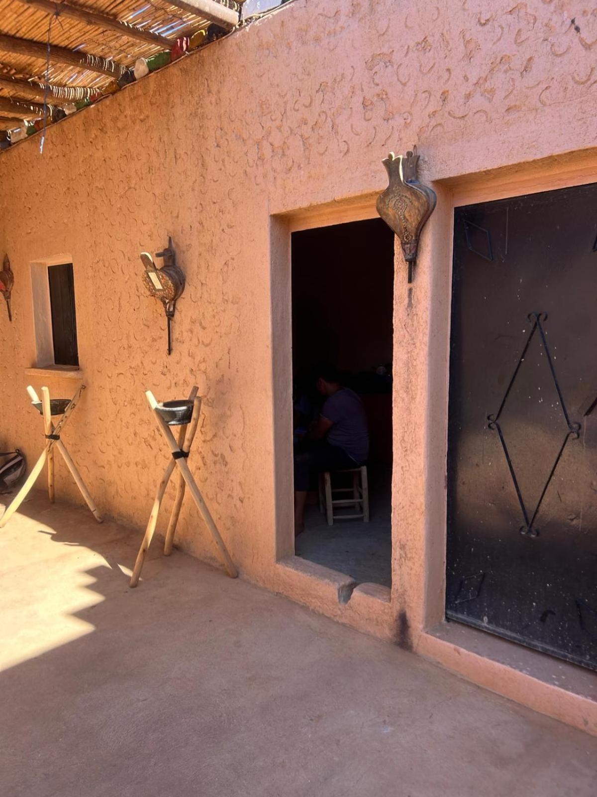 La Petite Maison Du Lac Iriki Foum Zguid Exterior foto